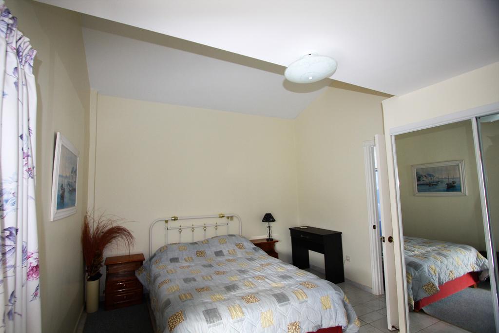 Miloi Rooms And Apartments Esterno foto