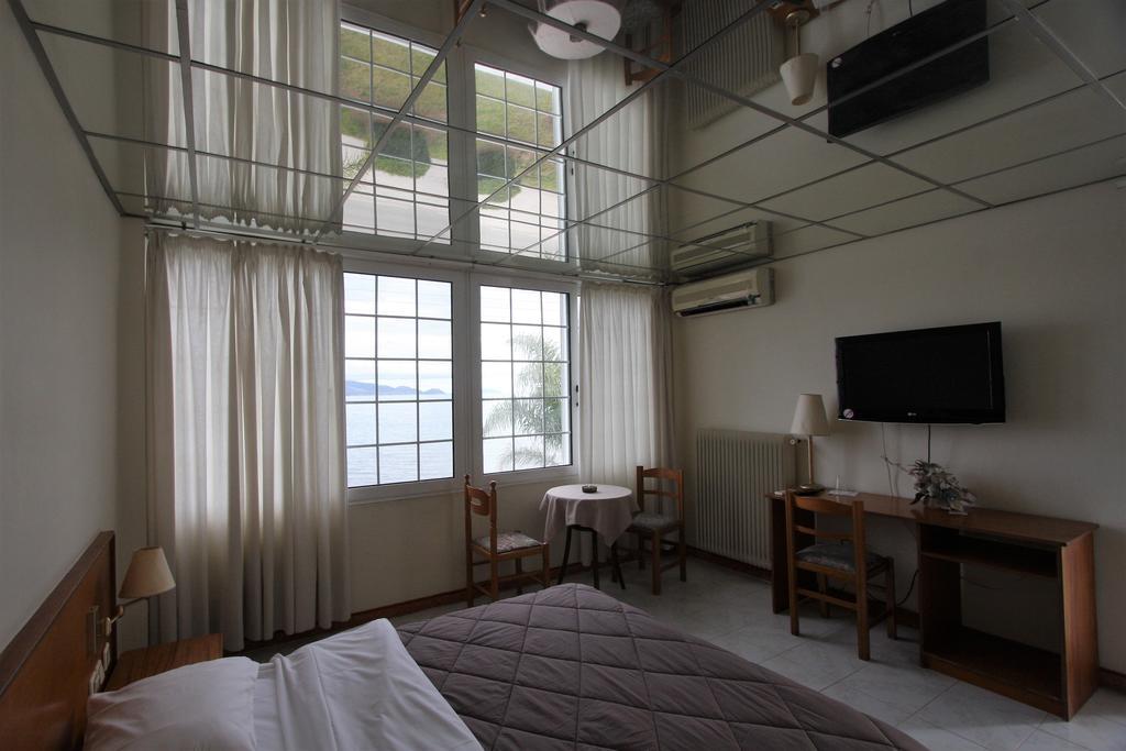 Miloi Rooms And Apartments Esterno foto