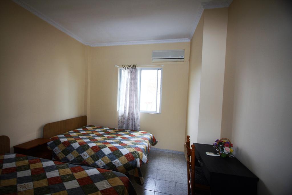 Miloi Rooms And Apartments Esterno foto