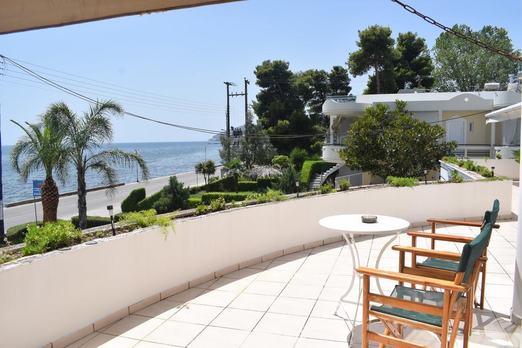 Miloi Rooms And Apartments Esterno foto