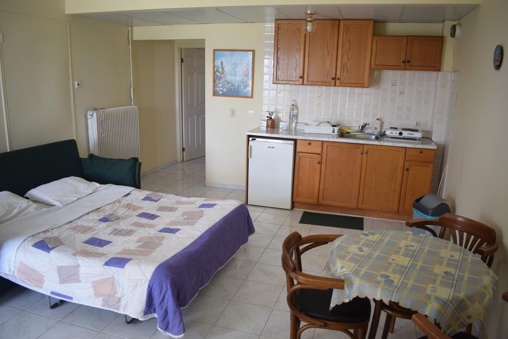 Miloi Rooms And Apartments Esterno foto